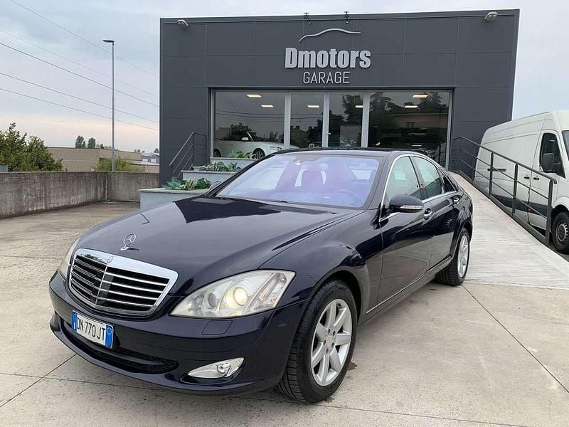 Usata Mercedes S320 235 CV (172 kW) 2008 Blu/azzurro Berlina