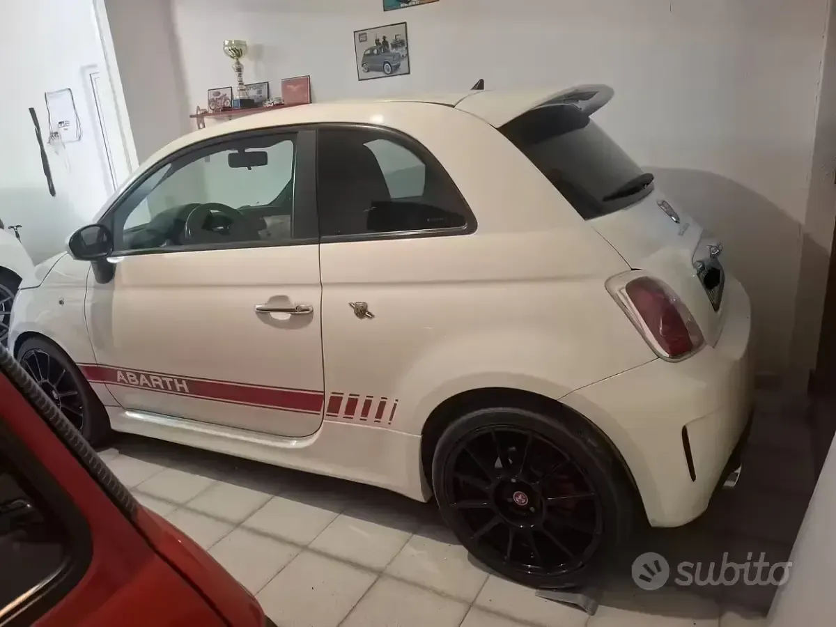 Usata Abarth 500 Esseesse 135 CV (99 kW) 2010 Bianco Coupé