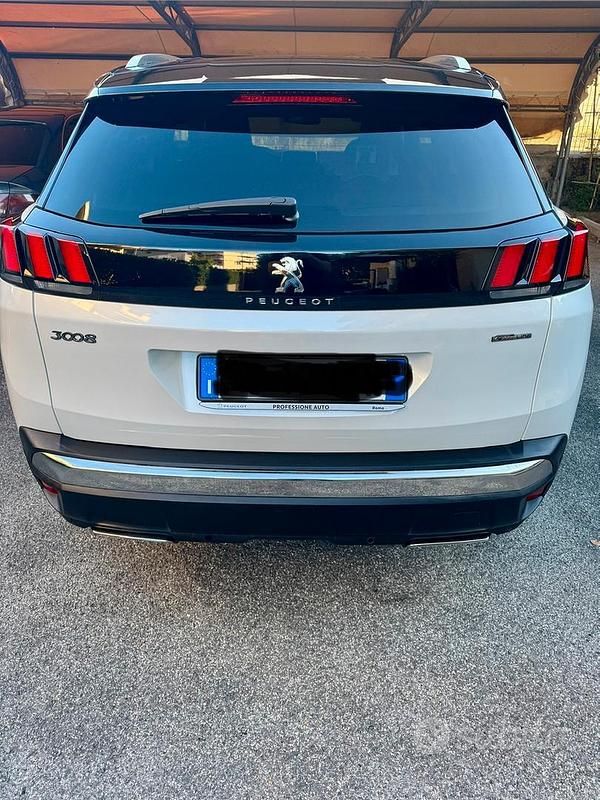 Usata Peugeot 3008 131 CV (96 kW) 2018 Bianco Berlina