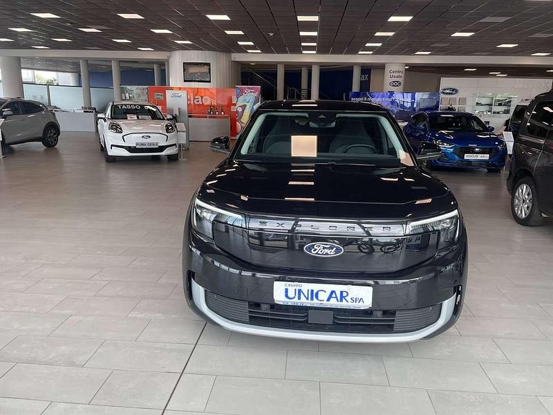 Usata Ford Explorer Extended Range 210 kW (286 CV) 2024 Frozen white SUV