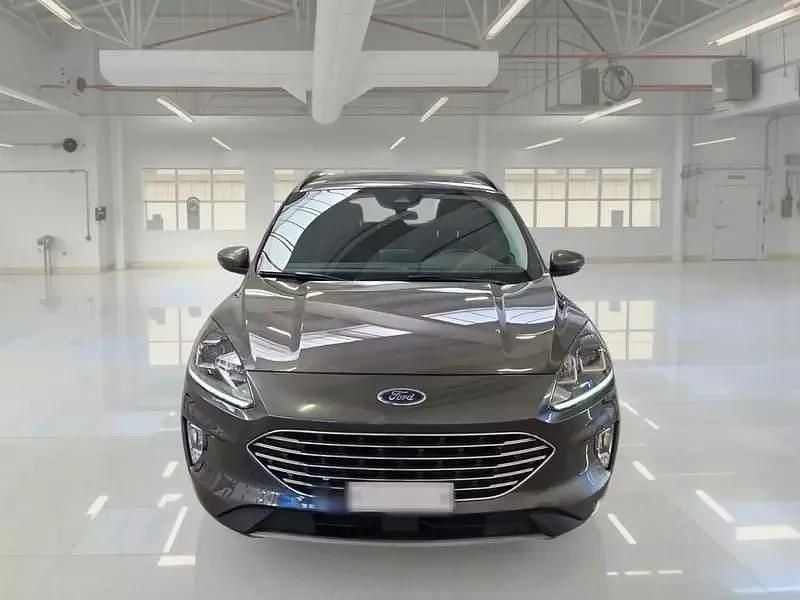 Usata Ford Kuga Titanium 120 CV (88 kW) 2022 Grigio SUV