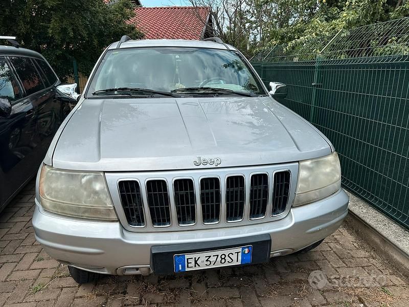 Usata Jeep Cherokee 2002 Grigio SUV