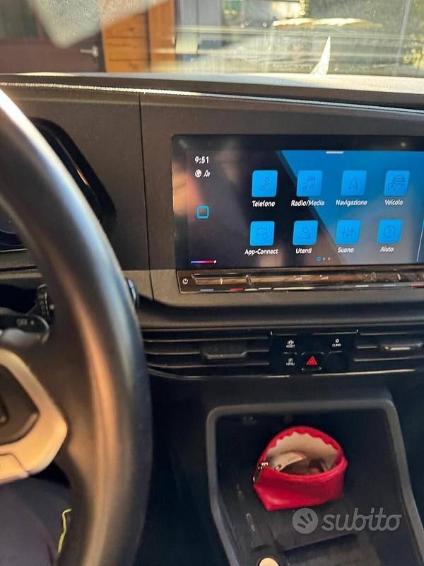 Usata VW Caddy 122 CV (89 kW) 2023 Marrone Monovolume