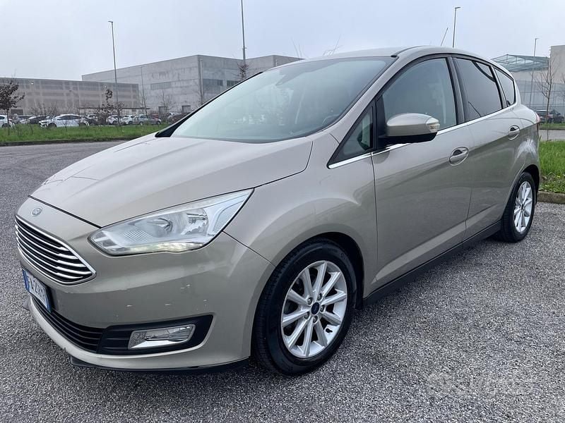 Usata Ford C-MAX Titanium 120 CV (88 kW) 2016 Grigio Monovolume