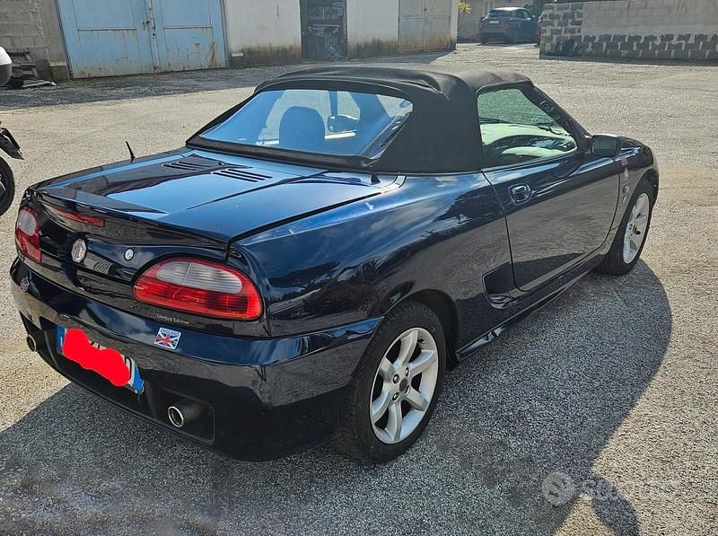 Usata MG TF 136 CV (100 kW) 2004 Blu Cabrio