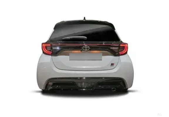 Usata Toyota Yaris Hybrid Trend 116 CV (85 kW) 2022 Bianco Berlina