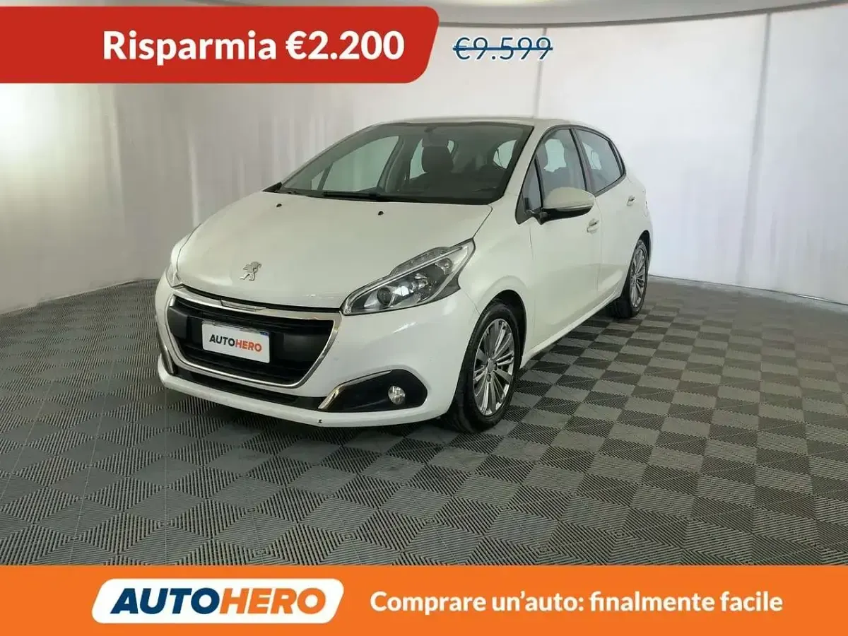 Usata Peugeot 208 Active 102 CV (75 kW) 2018 Utilitaria