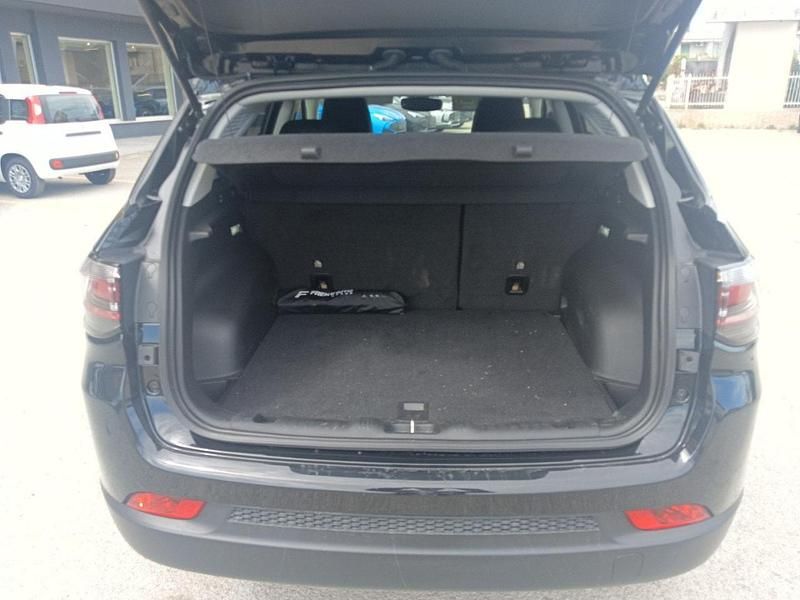 Usata Jeep Compass Night Eagle 131 CV (96 kW) 2024 Nero SUV