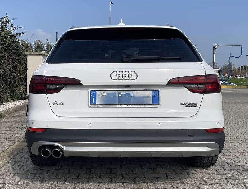 Usata Audi A4 Allroad Business 190 CV (139 kW) 2018 Bianco Station wagon