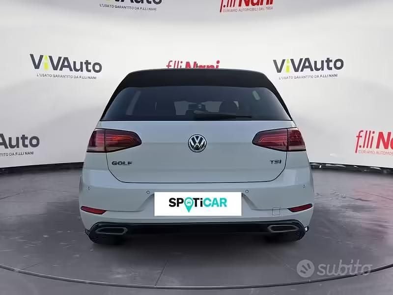 Używany VW Golf VII Sport 125 KM (91 kW) 2017 Biały Sedan/Limuzyna