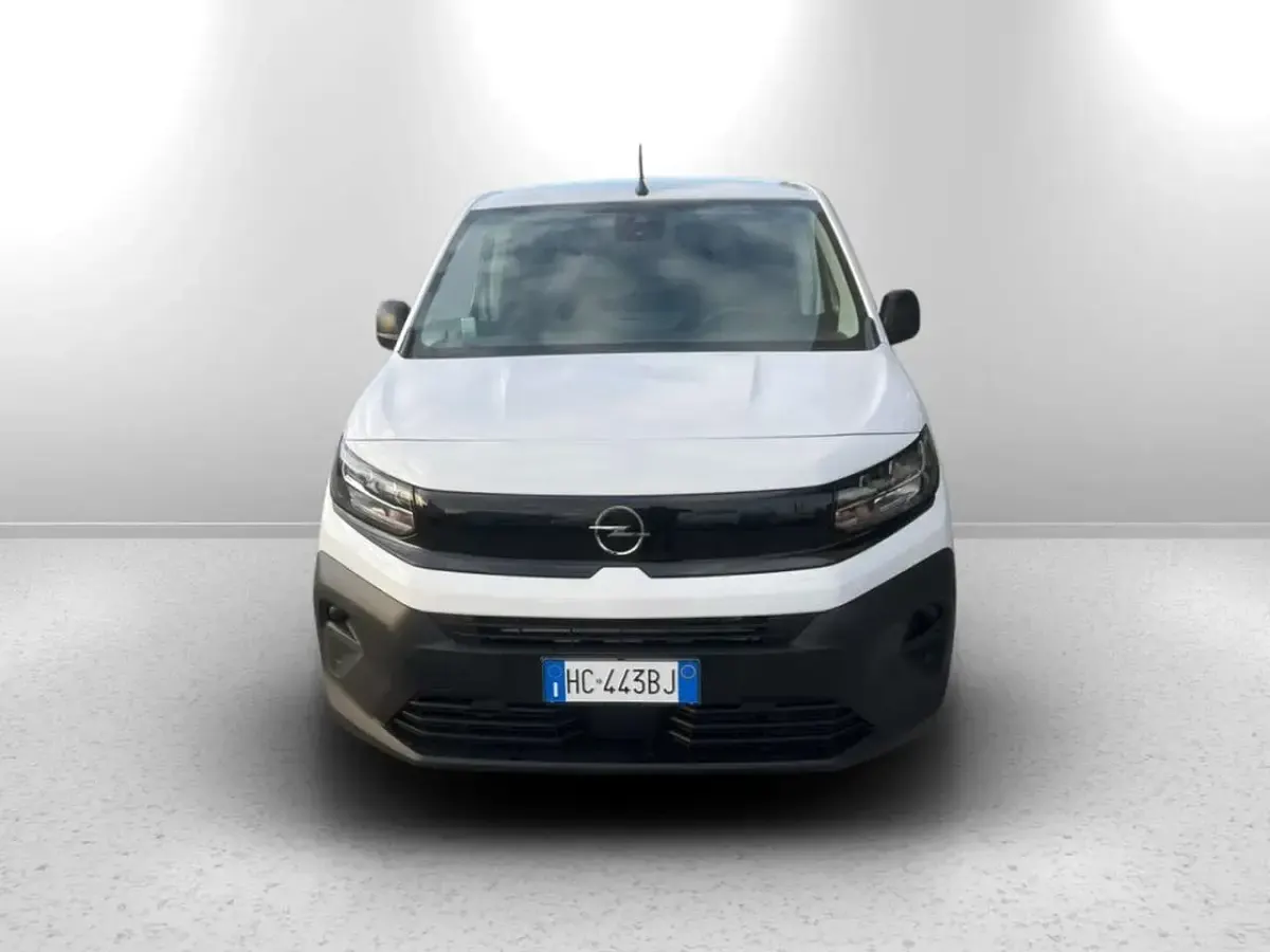 Usata Opel Combo 102 CV (75 kW) 2025 Bianco Monovolume