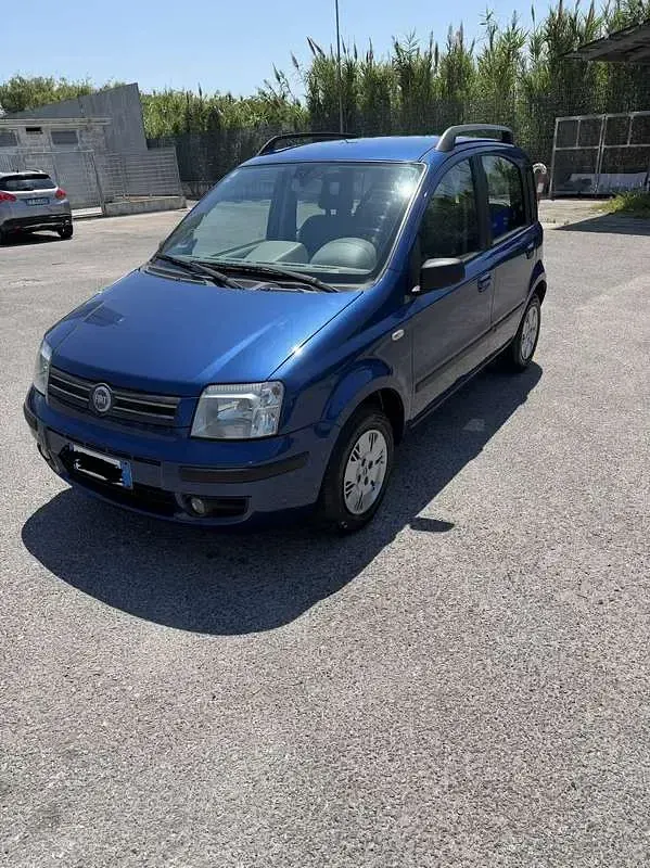Usata Fiat Panda Dynamic 60 CV (44 kW) 2005 Blu Utilitaria