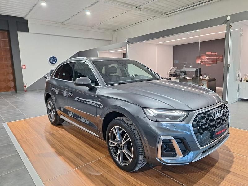 Usata Audi Q5 Ambiente 203 CV (149 kW) 2024 Grigio SUV