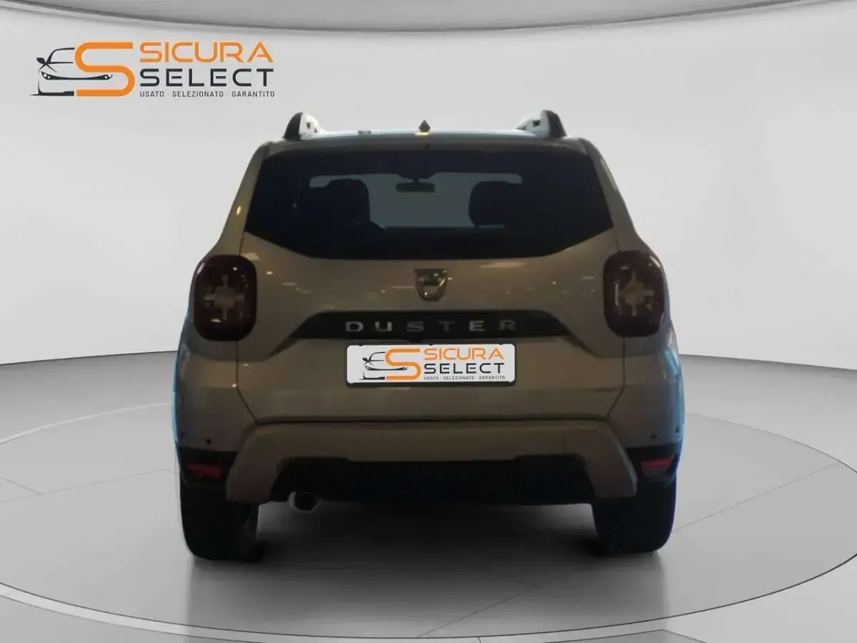 Usata Dacia Duster 116 CV (85 kW) 2020 Argento SUV