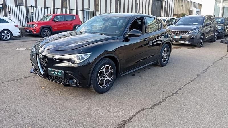 Usata Alfa Romeo Stelvio Sprint 160 CV (117 kW) 2022 SUV