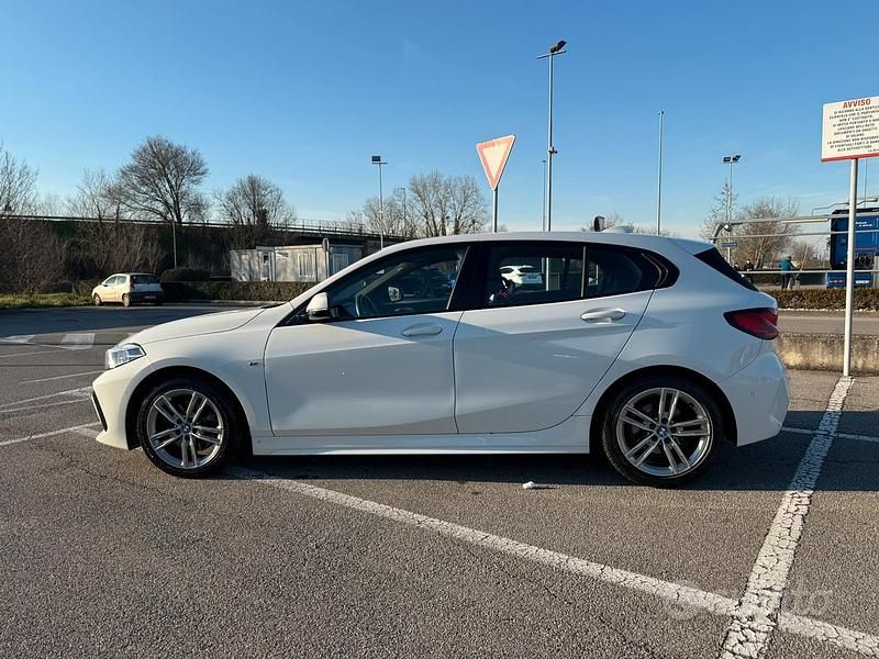 Usata BMW 116 M Sport 116 CV (85 kW) 2019 Bianco Utilitaria