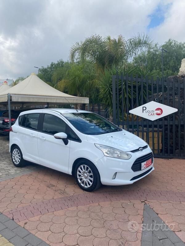 Bianco Usata 2016 Ford B-MAX Business Edition Monovolume | 8490 € (Buon prezzo) - Immagine 1/4