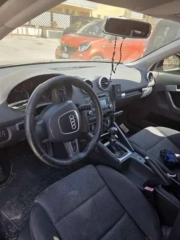 Usata Audi A3 Ambition 105 CV (77 kW) 2009 Utilitaria