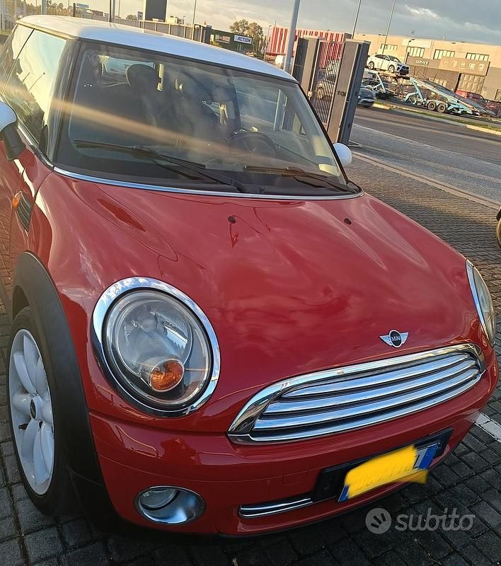 Usata Mini Cooper 116 CV (85 kW) 2006 Rosso Utilitaria