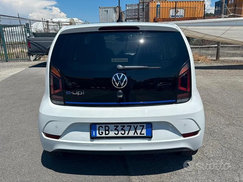 Usata VW e-up! 61 kW (83 CV) 2020 Bianco Utilitaria