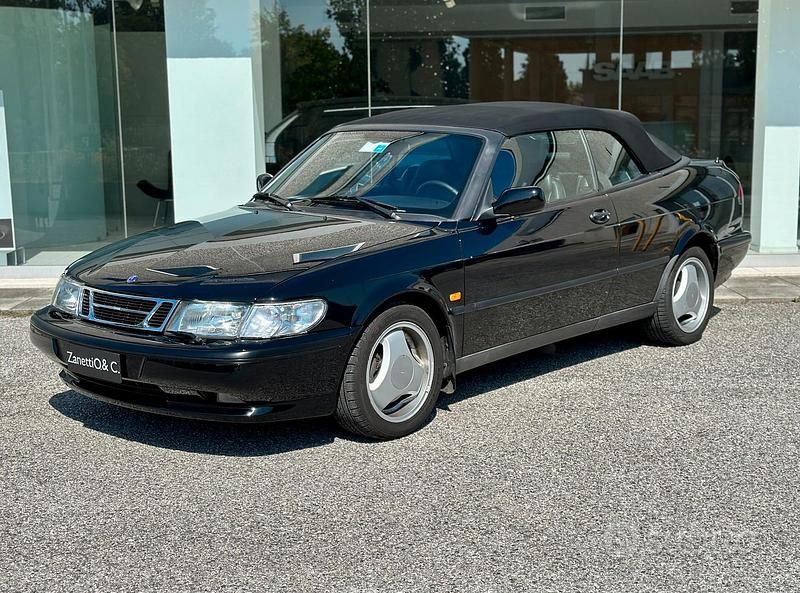 Usata Saab 900 Cabriolet 185 CV (136 kW) 1997 Nero Cabrio