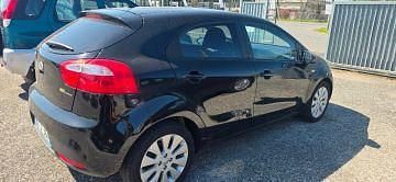 Usata Kia Rio EX 75 CV (55 kW) 2012 Nero Berlina