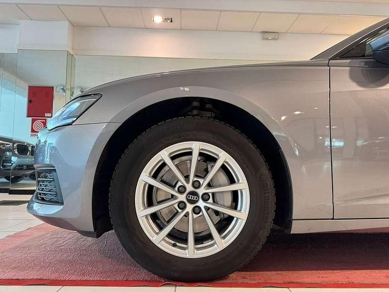 Begagnad Audi A6 Ambiente 204 HK (150 kW) 2021 Silver Sedan