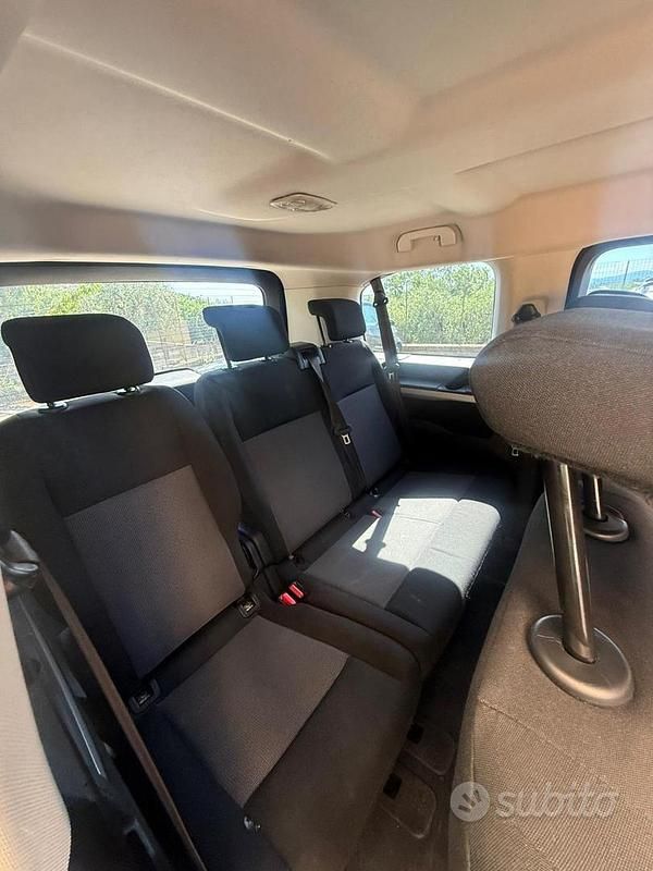 Usata Citroën Spacetourer 150 CV (110 kW) 2016 Grigio Monovolume