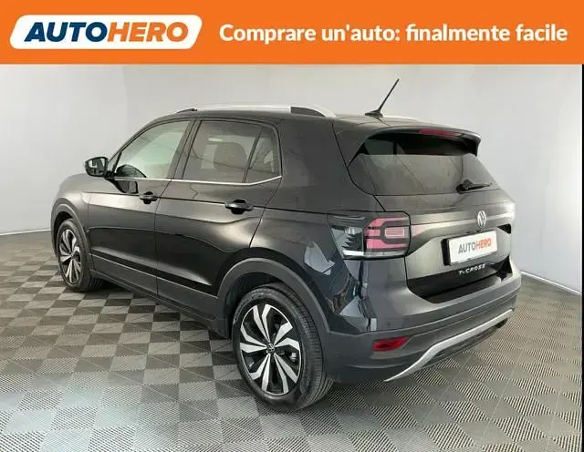 Usata VW T-Cross Advance 110 CV (80 kW) 2021 Nero SUV