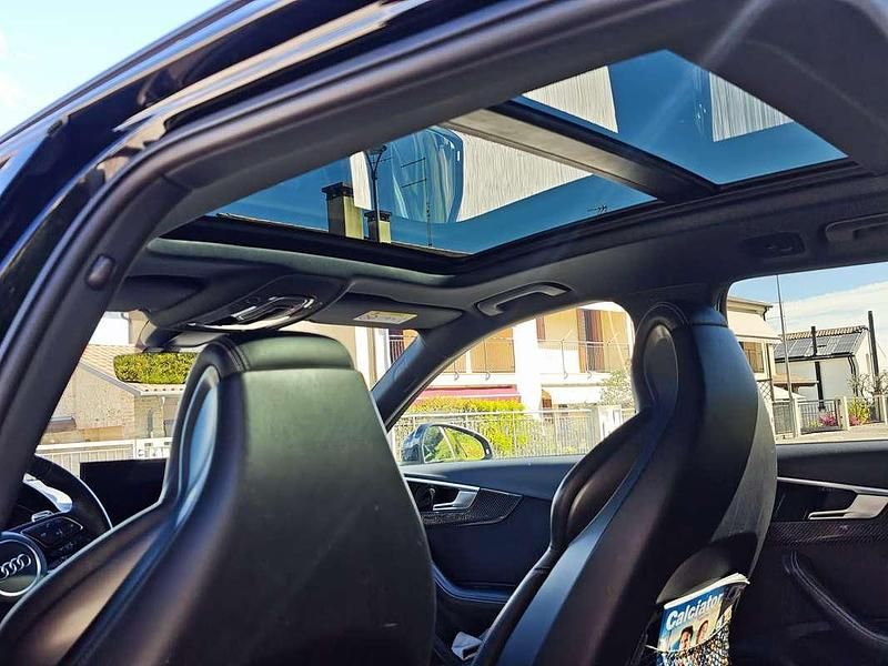 Usata Audi RS4 450 CV (330 kW) 2020 Nero Station wagon