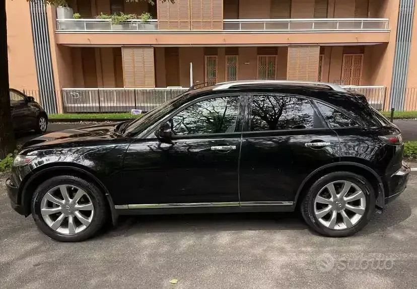 Usata Infiniti Fx35 2006 Nero SUV