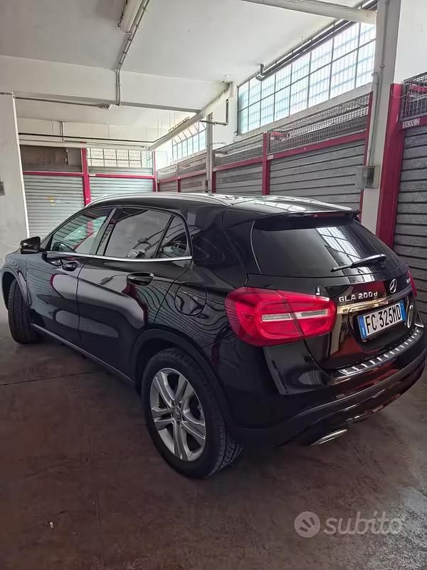 Usata Mercedes GLA200 2016 Nero SUV