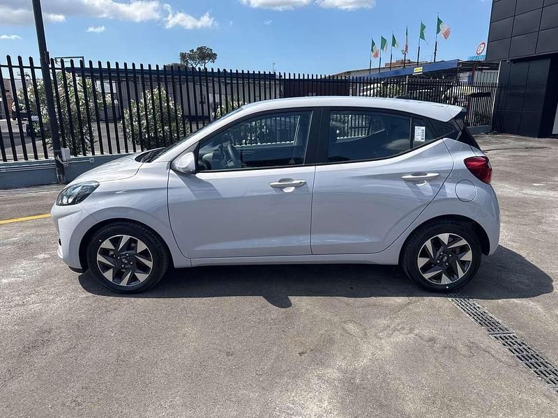 Nuova Hyundai i10 63 CV (46 kW) 2025 Bianco Utilitaria
