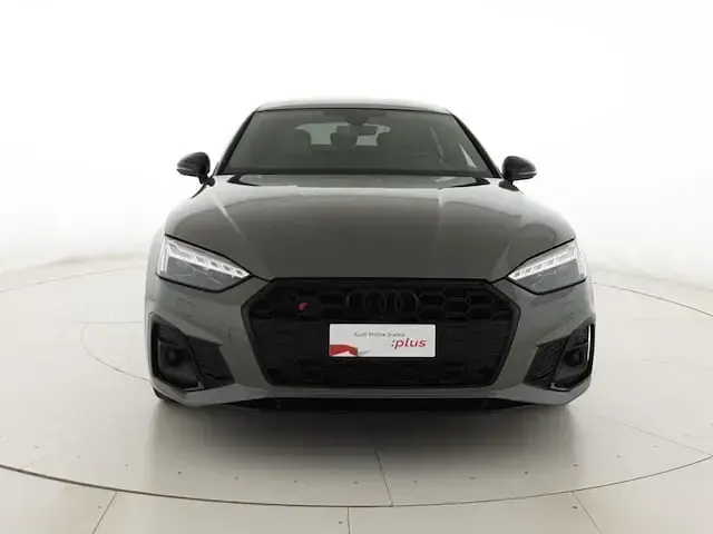 Usata Audi S5 Sportback Sport 341 CV (250 kW) 2023 Grigio chronos metallizzato Utilitaria