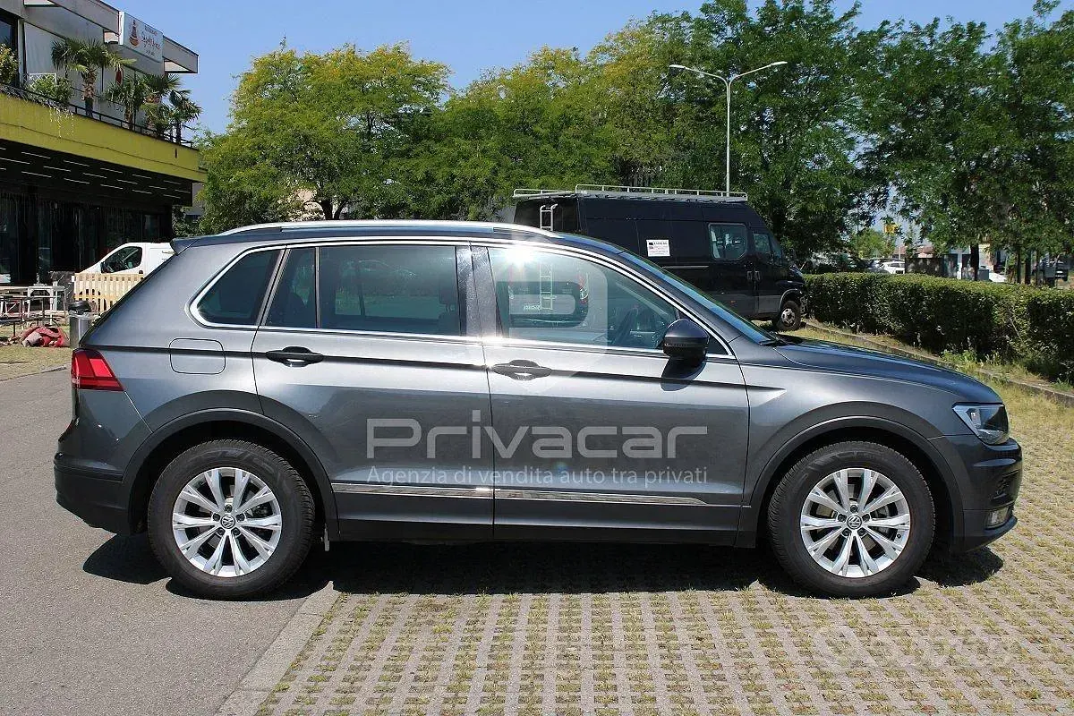 Usata VW Tiguan Business 116 CV (85 kW) 2018 Grigio SUV