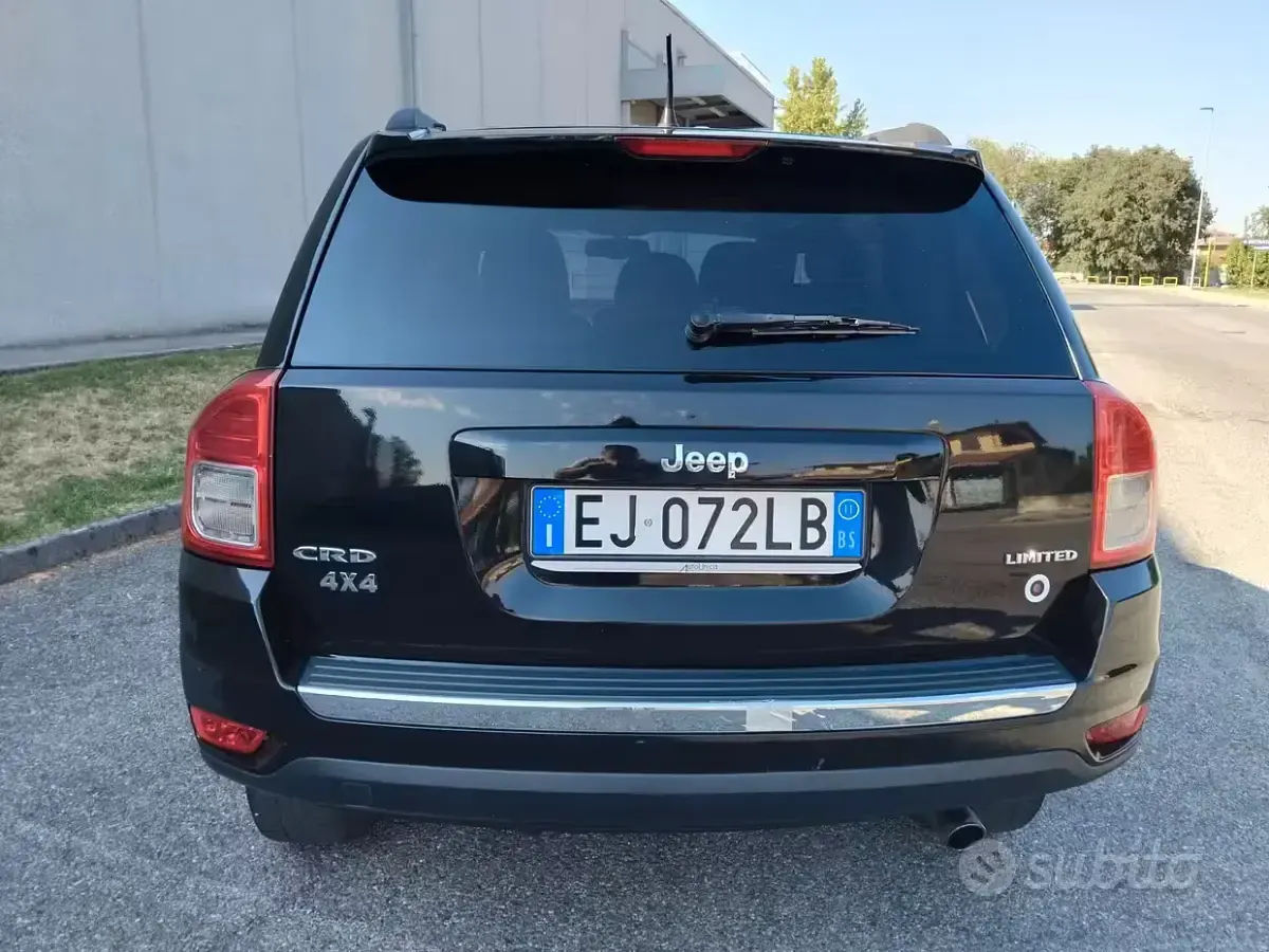 Usata Jeep Compass Limited 163 CV (119 kW) 2011 Nero SUV