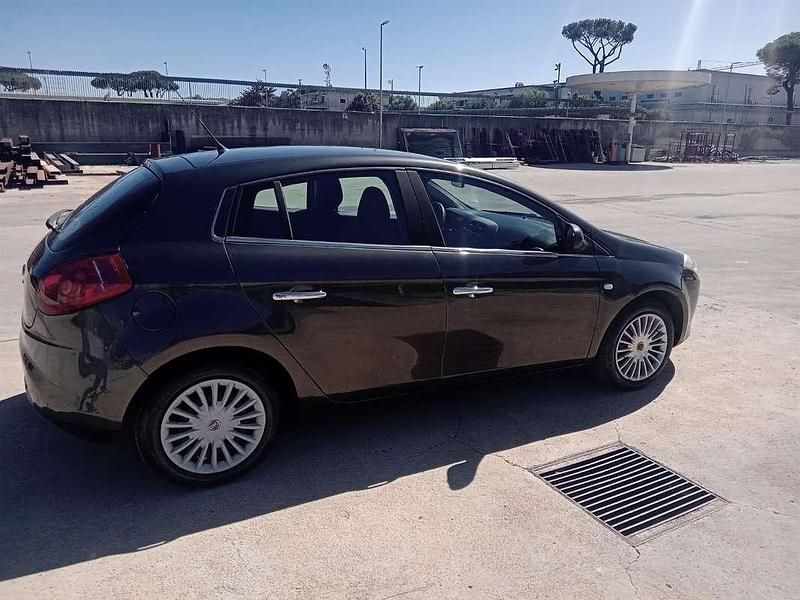 Usata Fiat Bravo Emotion 105 CV (77 kW) 2009 Grigio Utilitaria