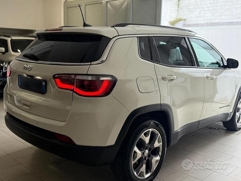 Usata Jeep Compass 120 CV (88 kW) 2019 Bianco SUV