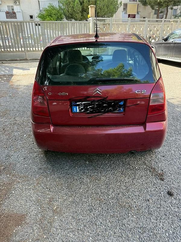 Usata Citroën C2 60 CV (44 kW) 2005 Rosso Utilitaria