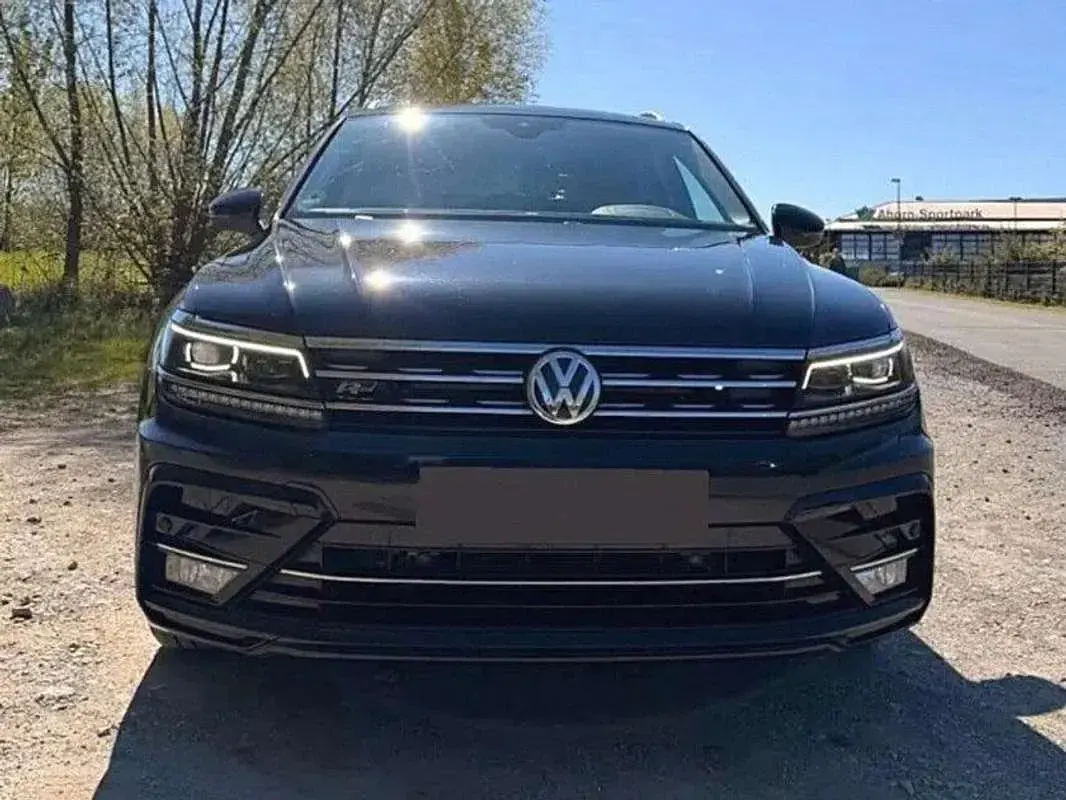 Usata VW Tiguan Sportline 150 CV (110 kW) 2020 Nero SUV