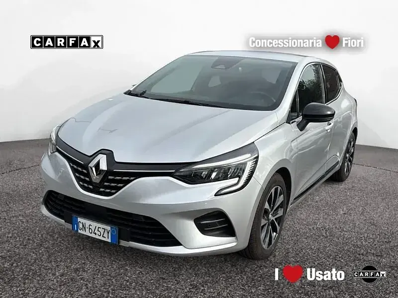 Usata Renault Clio V Techno 145 CV (106 kW) 2023 Utilitaria
