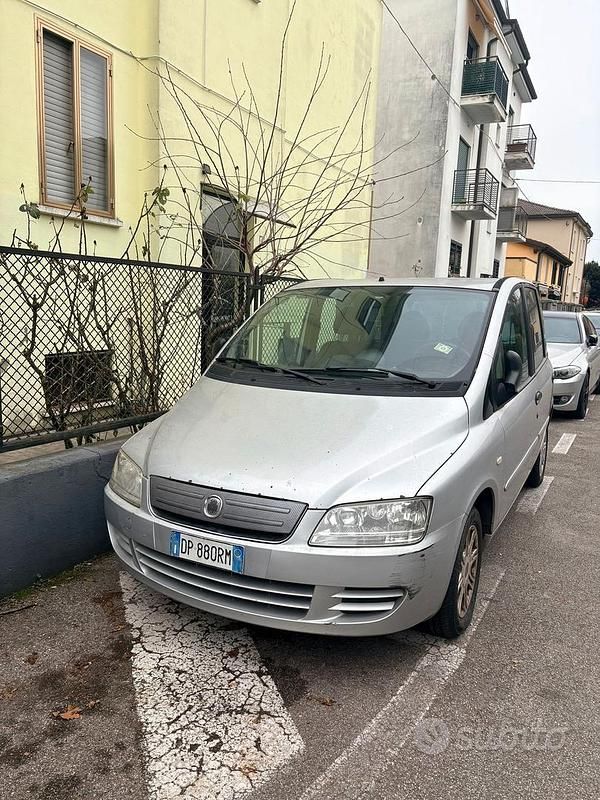 Usata Fiat Multipla 2009 Grigio Monovolume