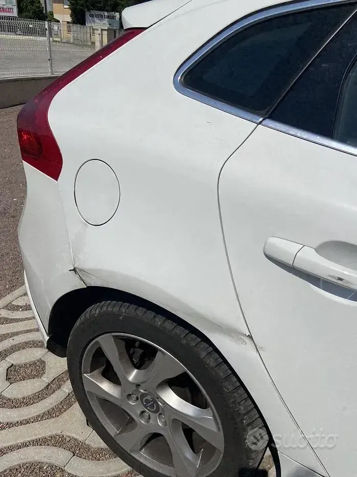 Usata Volvo V40 2012 Utilitaria
