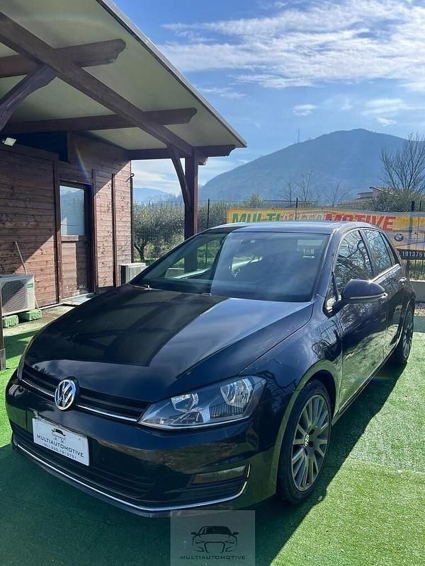 Usata VW Golf VII 105 CV (77 kW) 2014 Nero Utilitaria