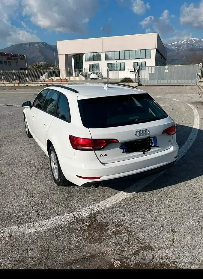 Usata Audi A4 120 CV (88 kW) 2017 Bianco Station wagon