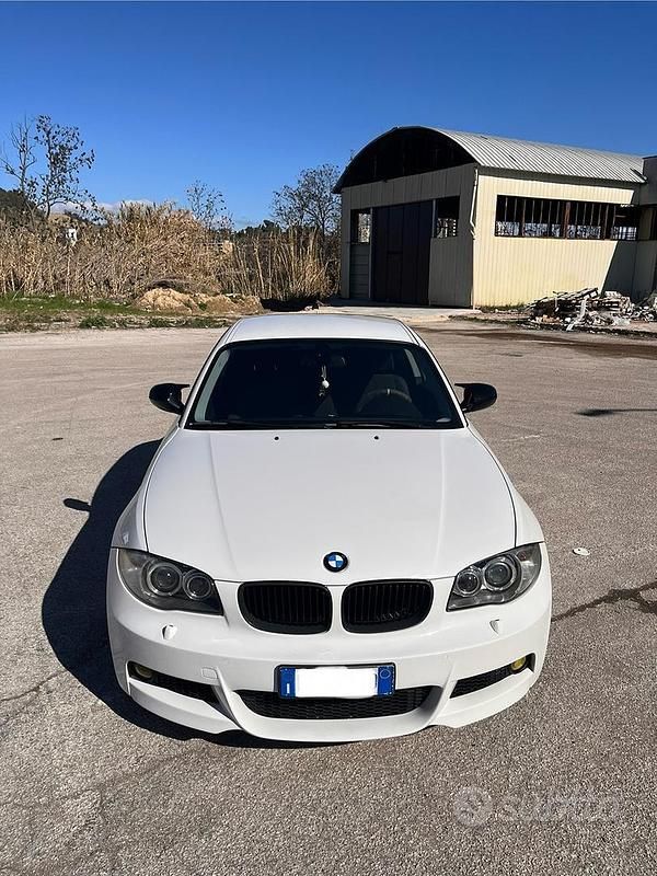 Usata BMW 120 Coupé M Sport 210 CV (154 kW) 2010 Bianco Coupé