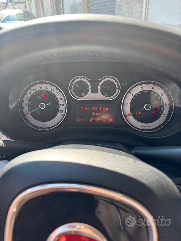 Usata Fiat 500L 95 CV (69 kW) 2016 Bianco Monovolume