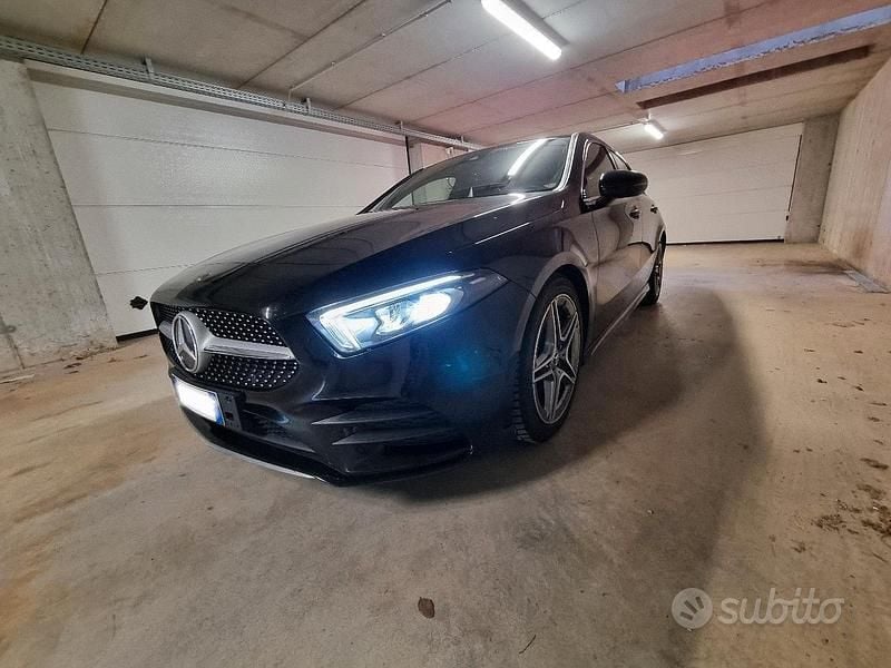 Nero Usata 2019 Mercedes A200 Premium Tre volumi | 22.000 € (Ottimo prezzo) - Immagine 1/4