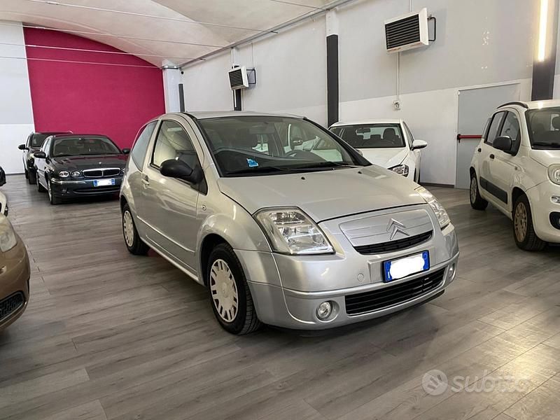 Usata Citroën C2 Exclusive 59 CV (43 kW) 2006 Grigio Utilitaria