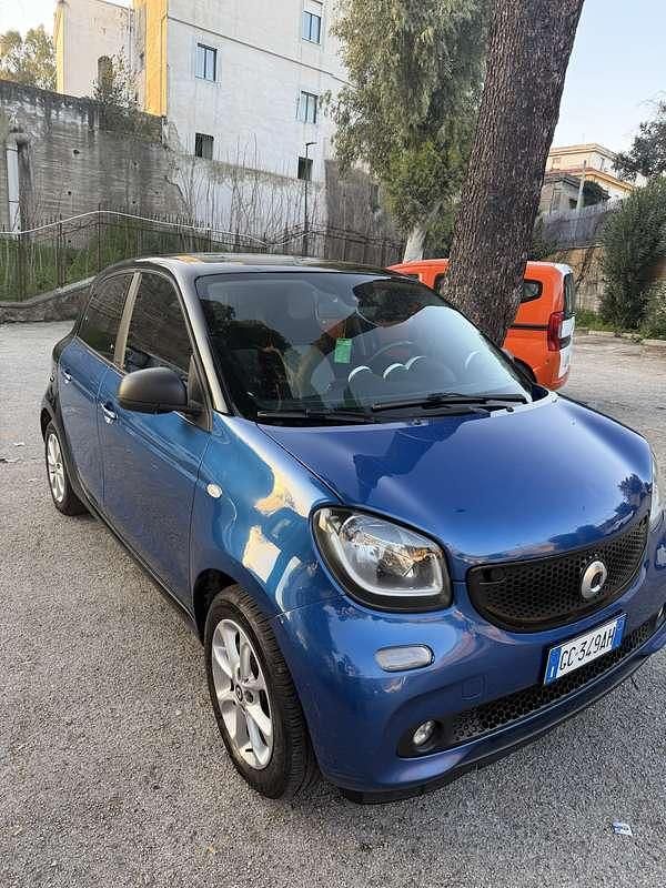 Usata Smart ForFour Passion 71 CV (52 kW) 2016 Utilitaria